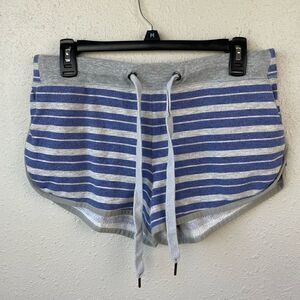 Unity Shorty Shorts Size L EUC